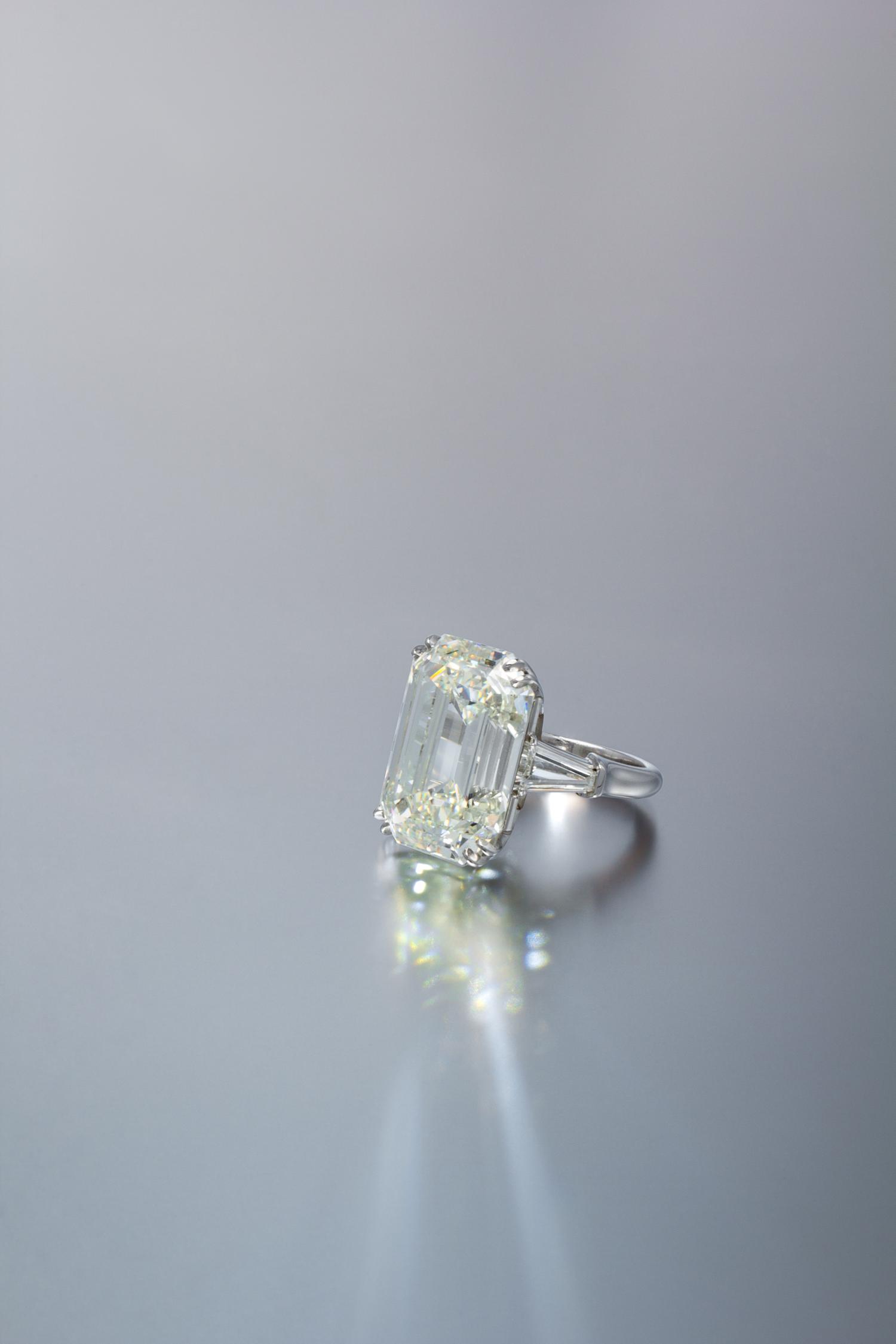 The Newton Diamond Ring, 7.90 dwts.
