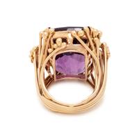 YELLOW GOLD AND AMETHYST RING