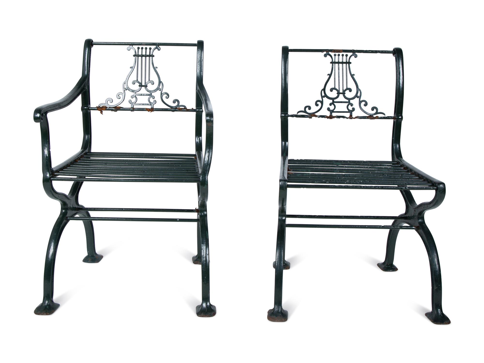 An English Cast Iron Six-Piece Garden Suite — EARLY 20TH CENTURY