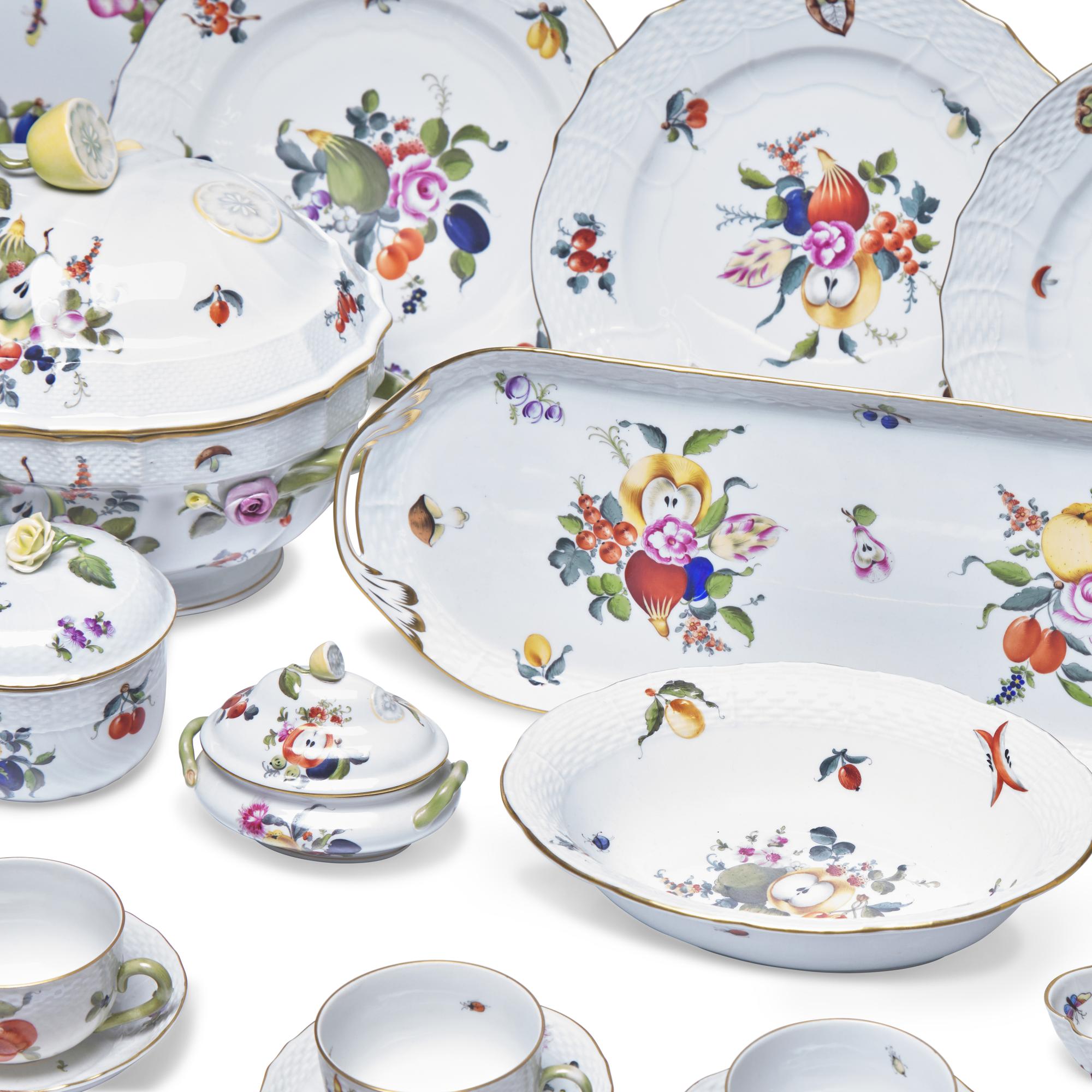 A Herend Fruits and Flowers Porcelain Dinner Service