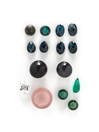 GROUP OF 15 LOOSE GEMSTONES