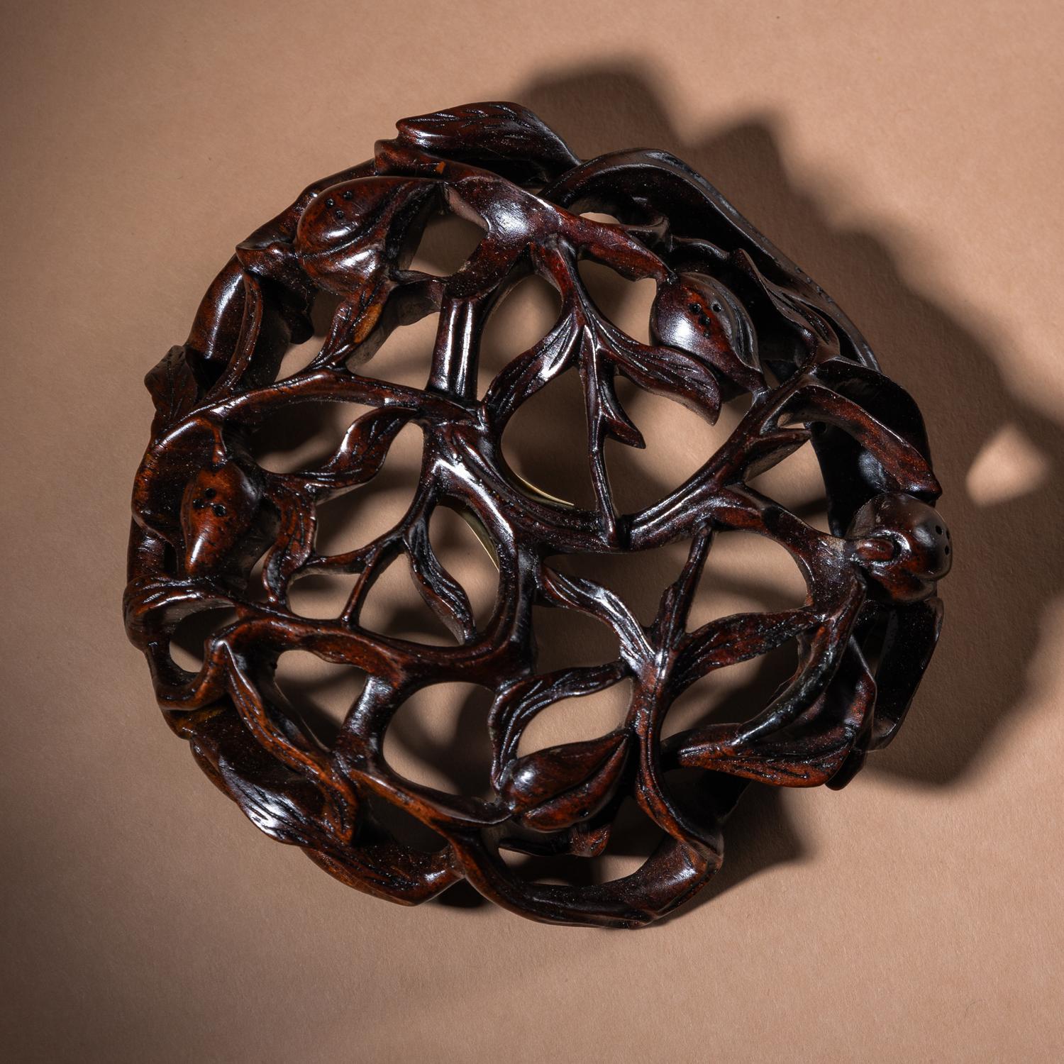 A Rare Yixing Peach-Form 'Figure' Puzzle Cup with Impressed Seals 'Chen', 'Mingyuan' and Wood Stand 陳鳴遠款醉翁桃形公道杯