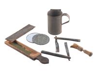 [CIVIL WAR]. Large collection of shaving utensils and personal items.