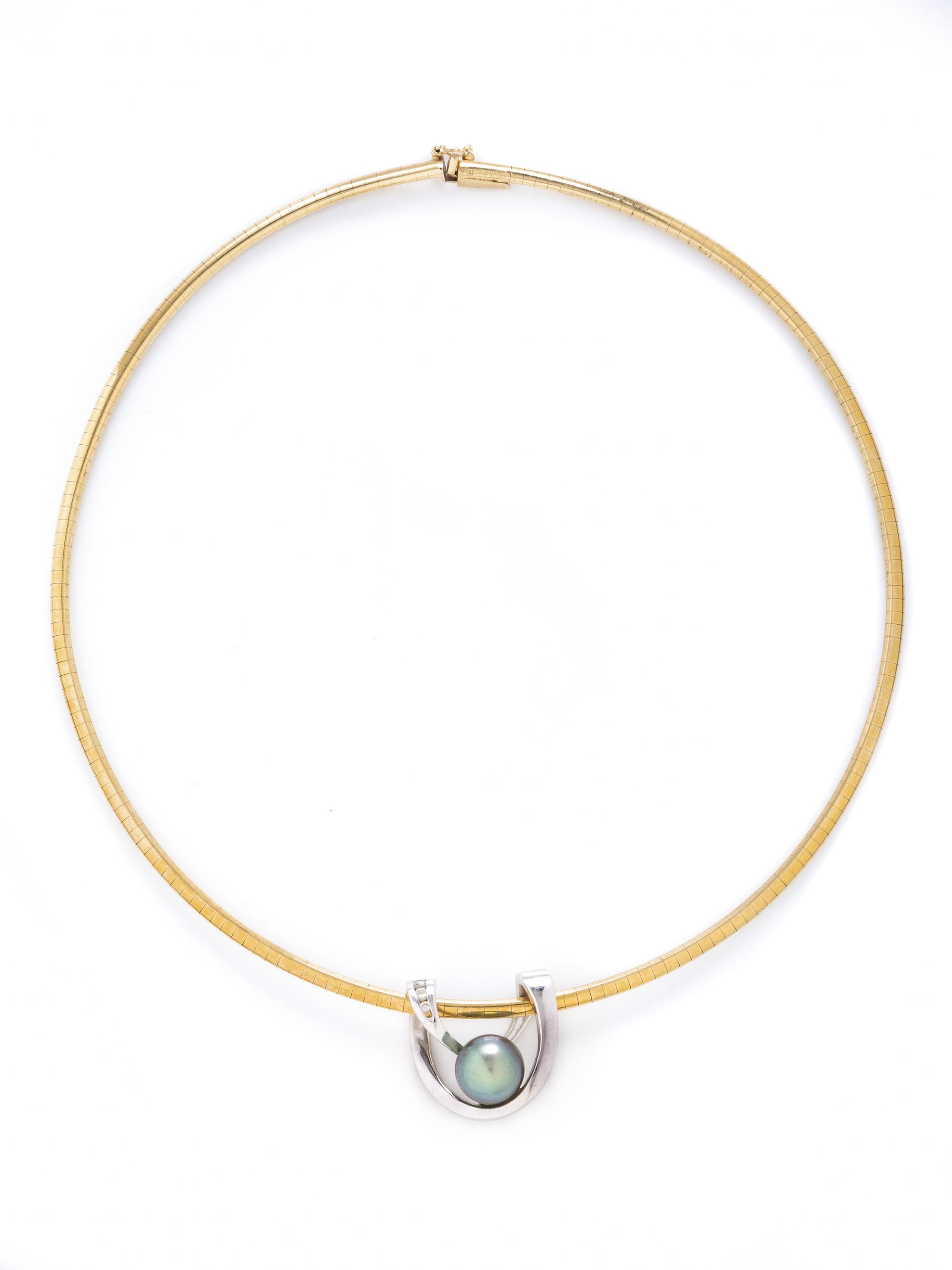 BICOLOR GOLD, CULTURED PEARL, AND DIAMOND NECKLACE