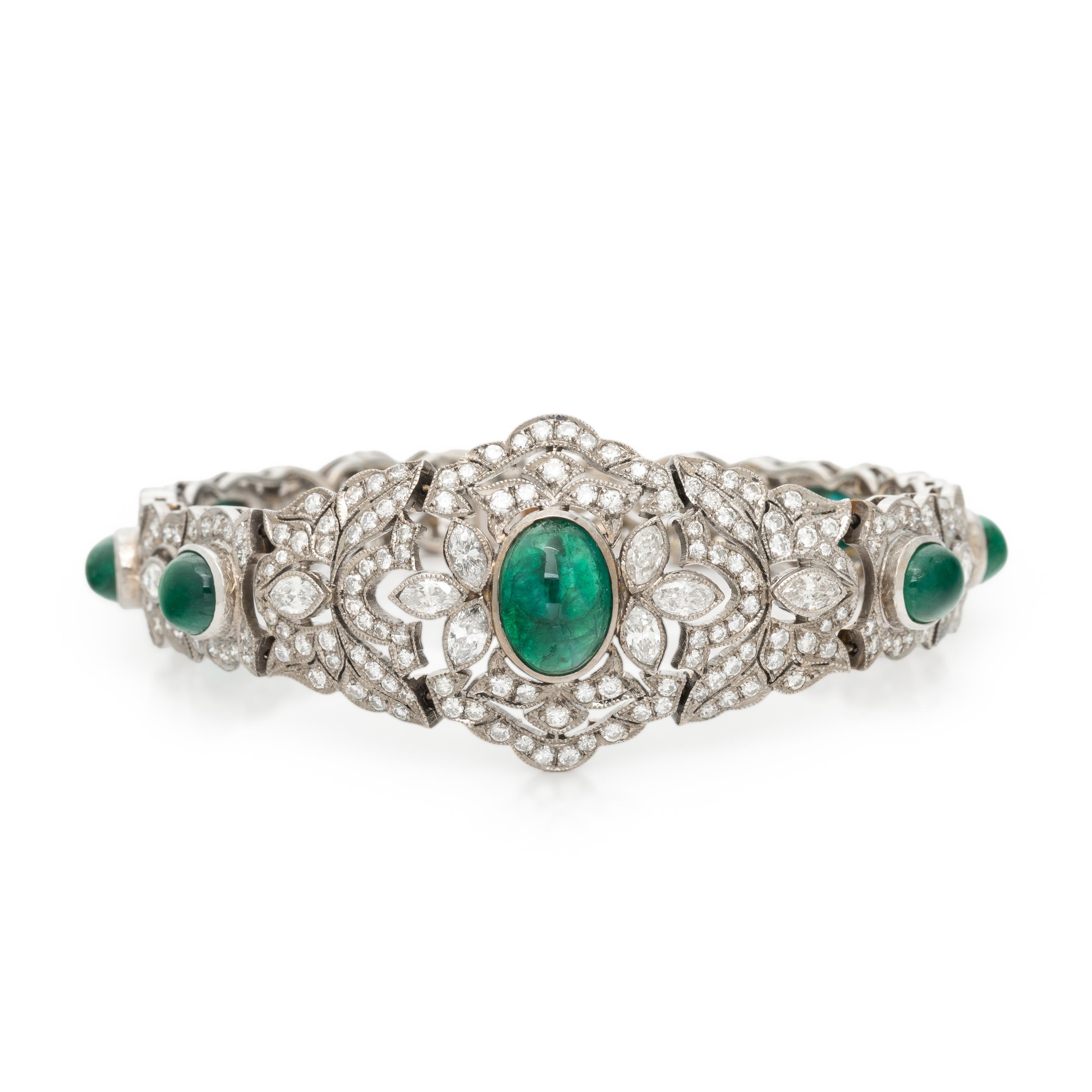 EMERALD, DIAMOND, AND WHITE GOLD BRACELET