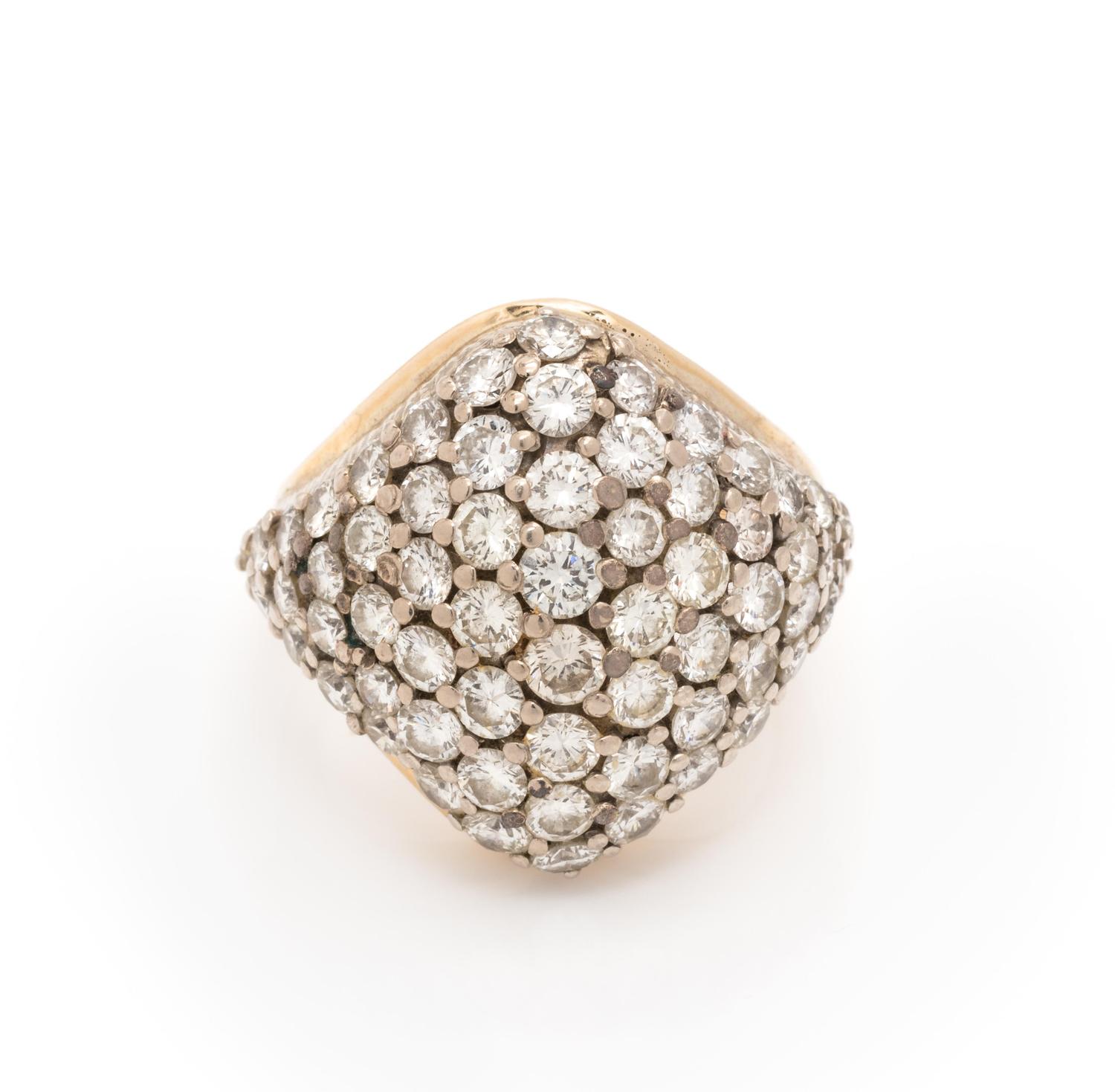DIAMOND RING