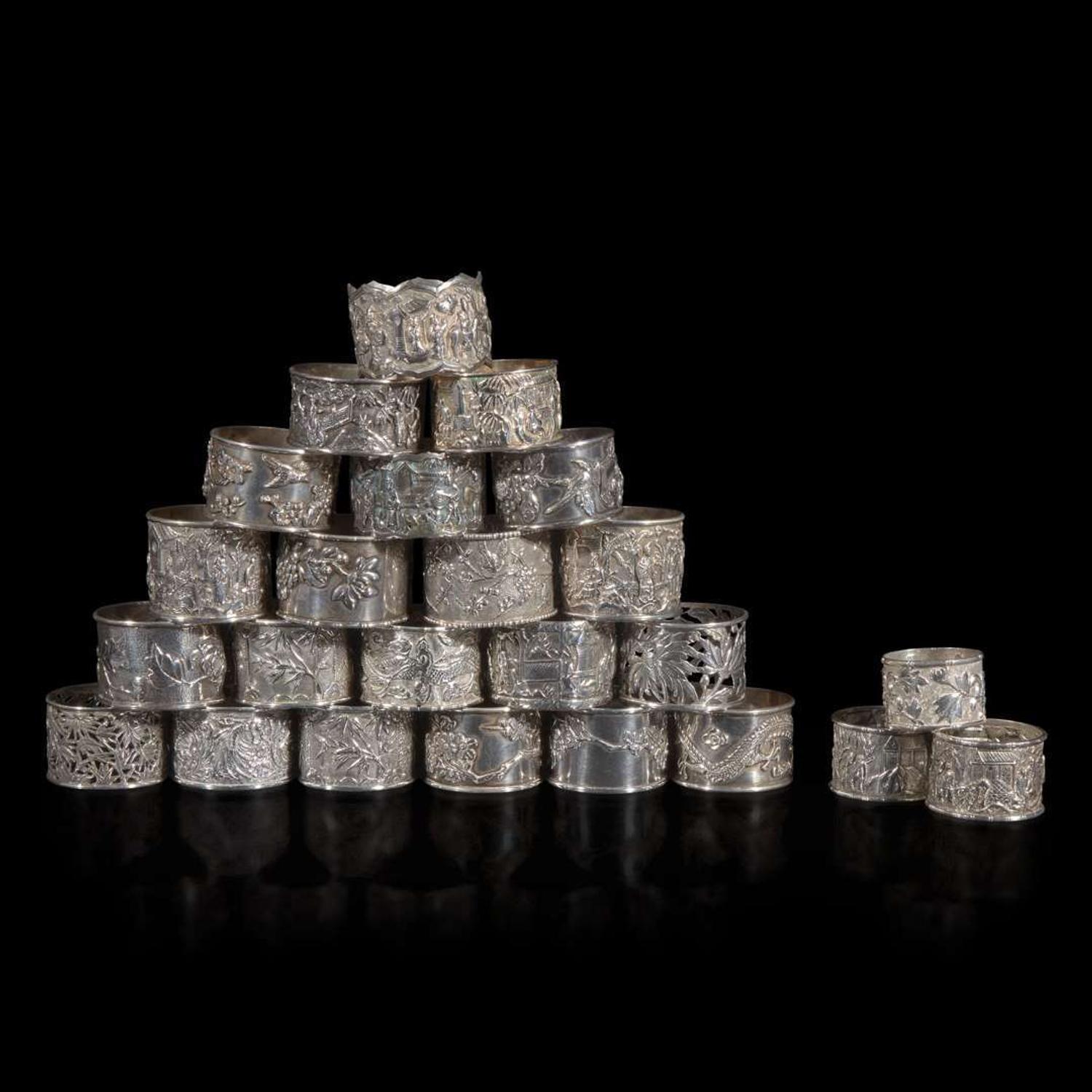 A group of 24 assorted Chinese export silver napkin rings 銀環一組二十四件 Late 19th to first part of 20th century ??????????