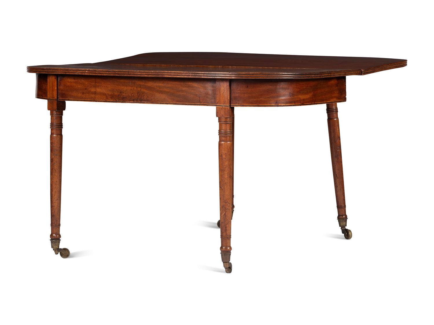 A Federal Mahogany Banquet Table