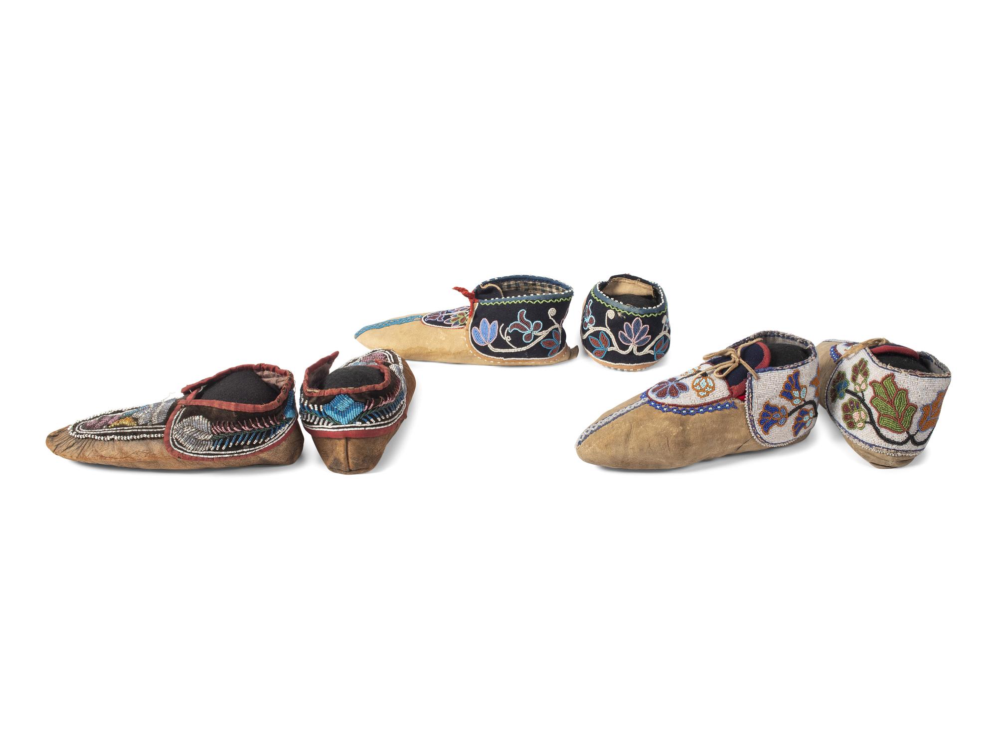 Great Lakes Beaded Hide Moccasins
