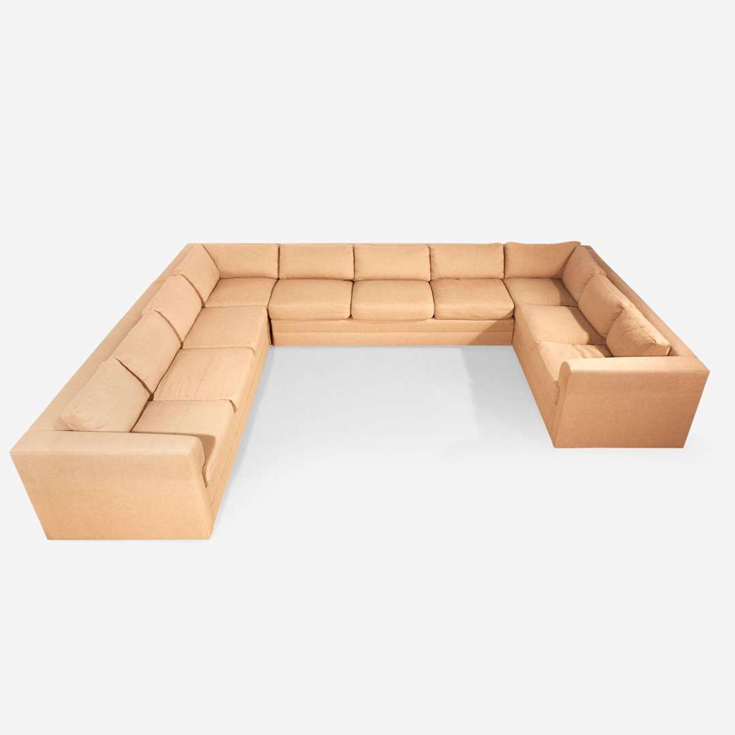 Contemporary A U-Shaped Sectional Sofa, circa 1980