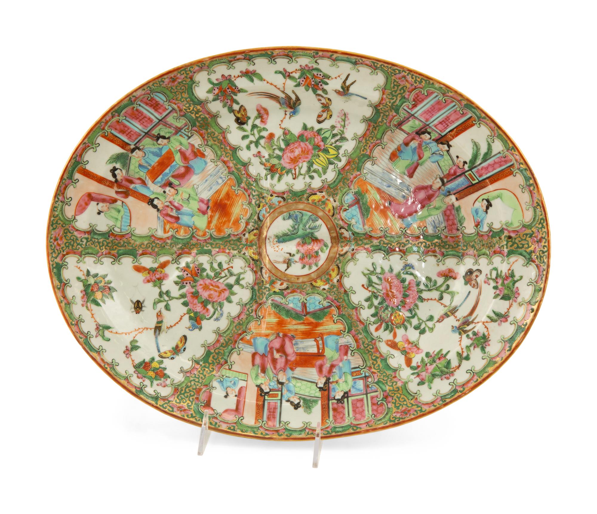 A Chinese Rose Medallion Porcelain Meat Platter