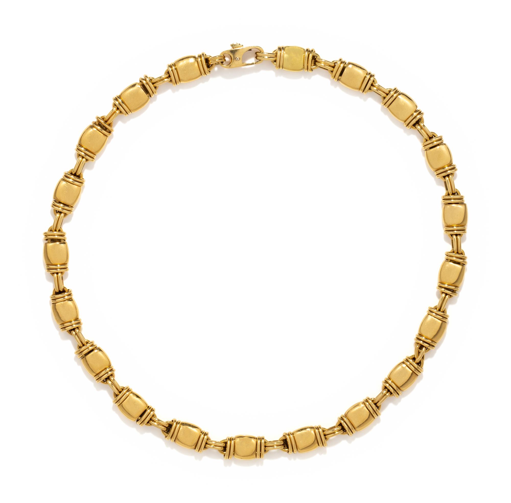 YELLOW GOLD NECKLACE