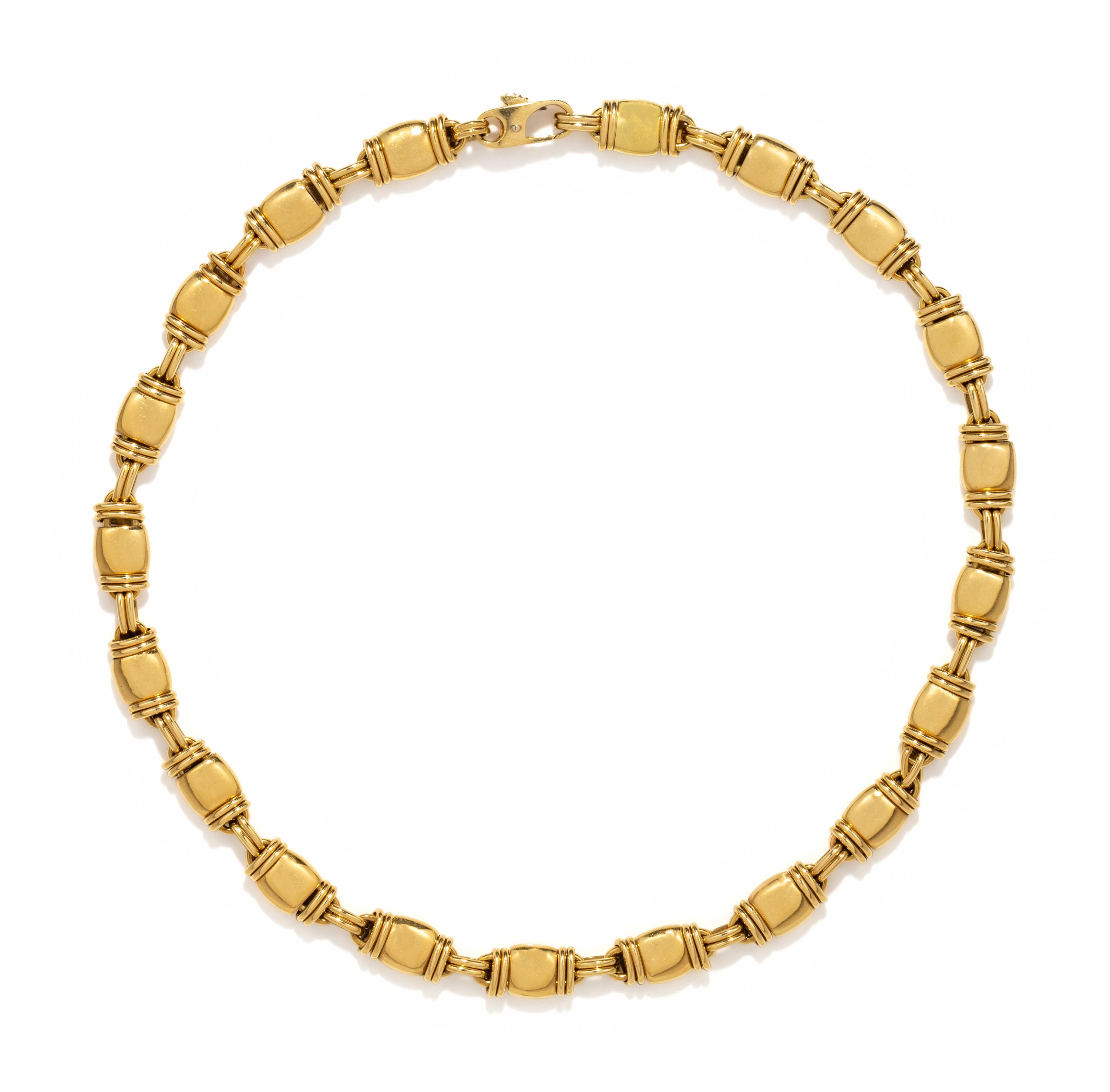 YELLOW GOLD NECKLACE