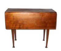 Queen Anne walnut drop leaf table pennsylvania, 18th/19th century