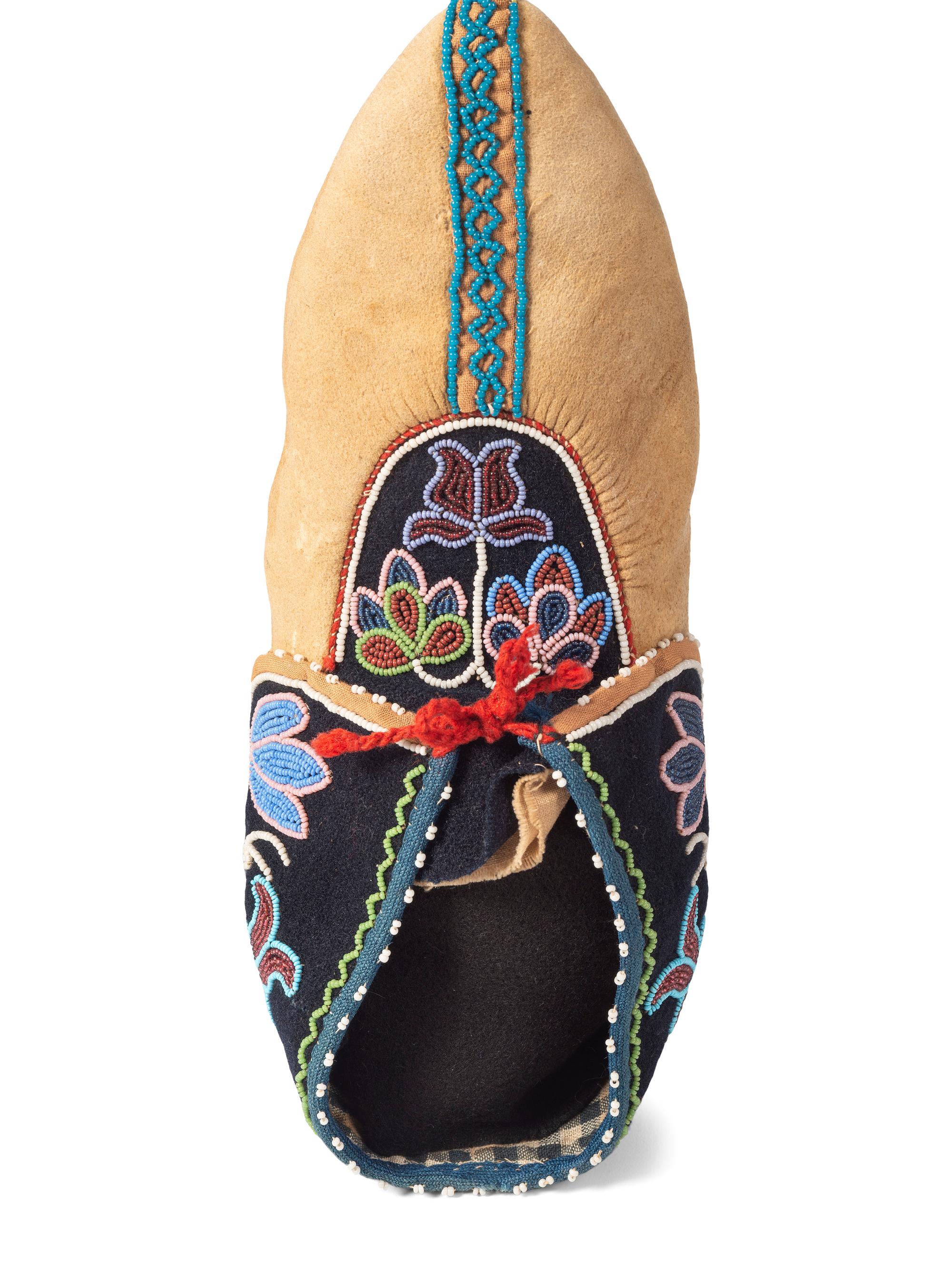 Great Lakes Beaded Hide Moccasins