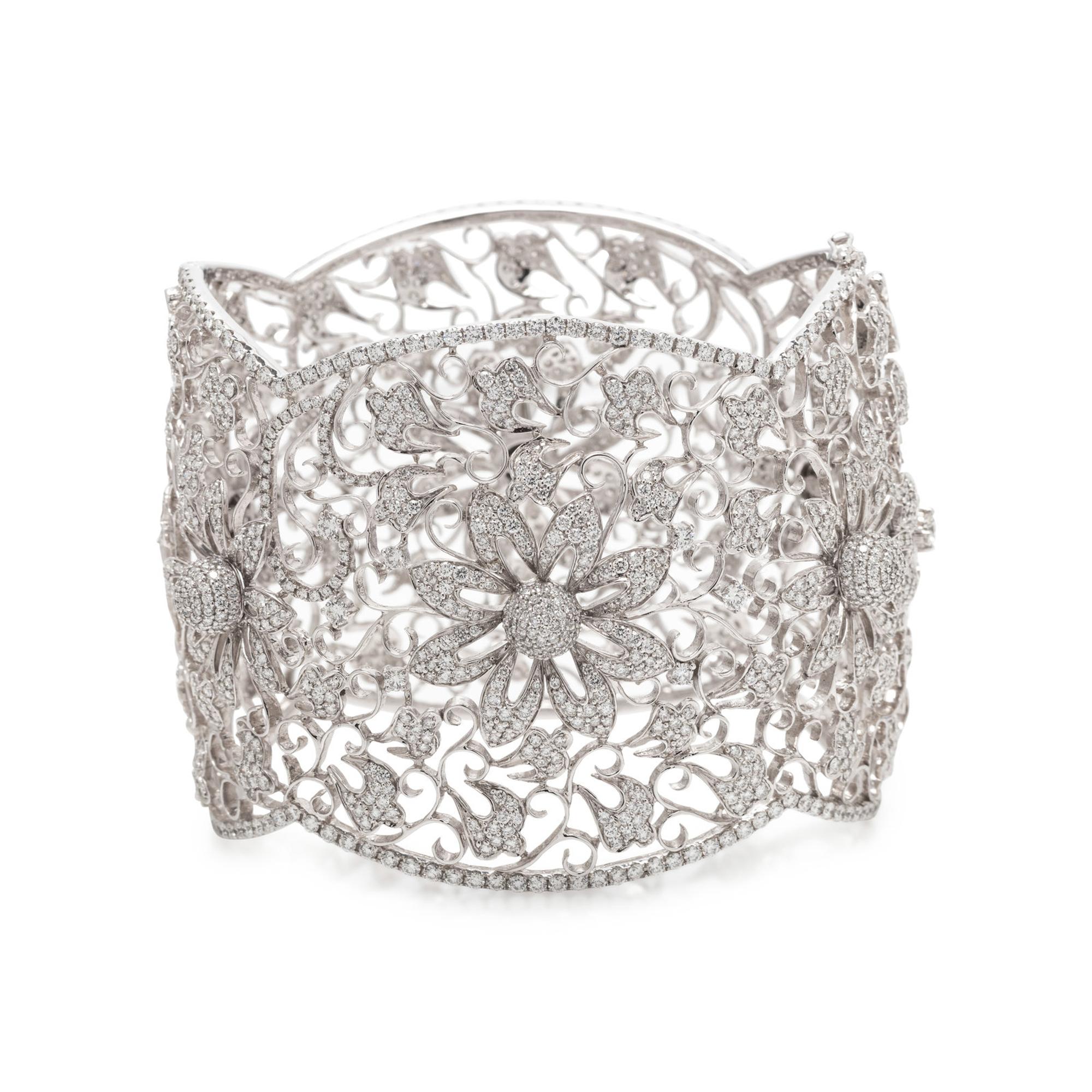 DIAMOND BANGLE BRACELET