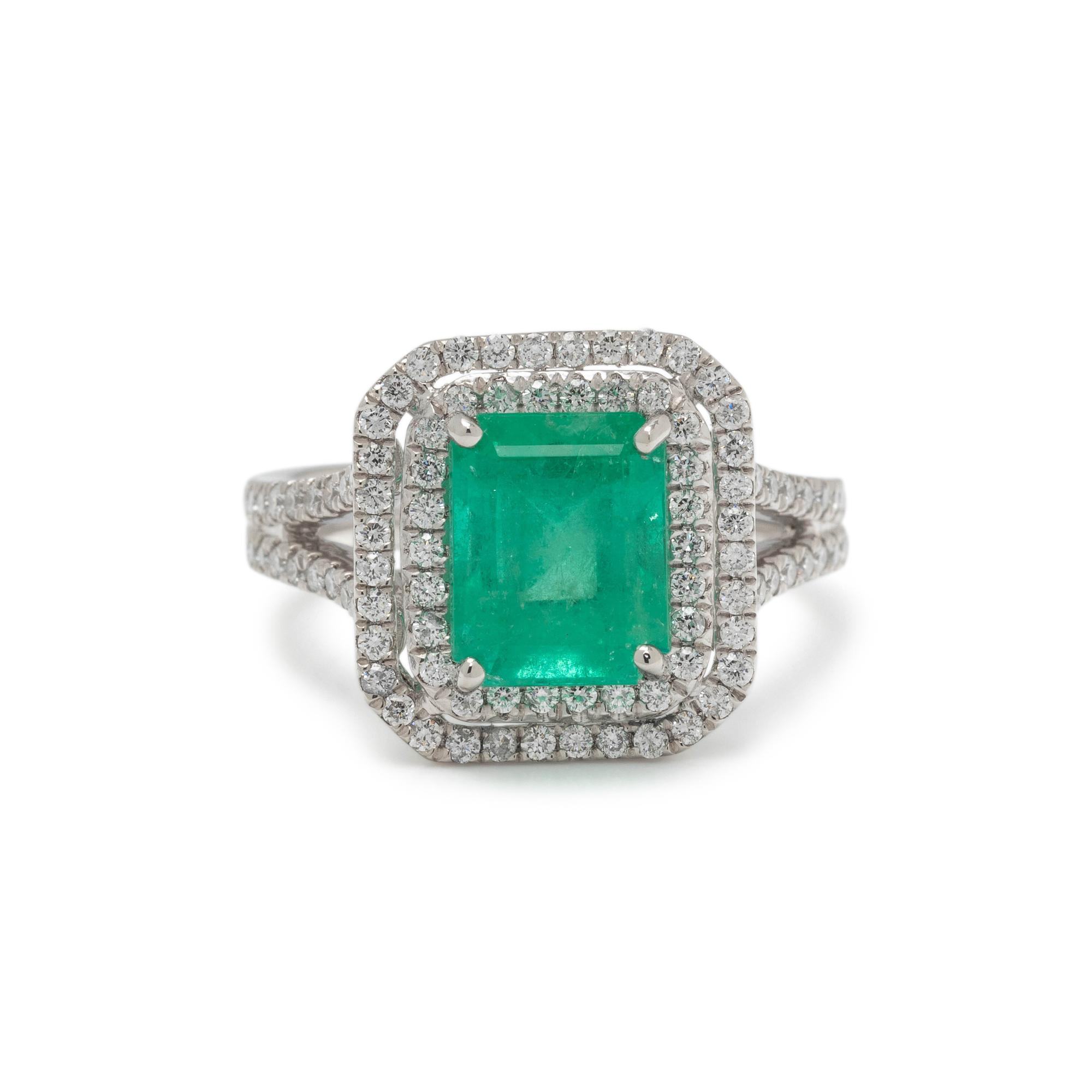 COLOMBIAN EMERALD AND DIAMOND RING