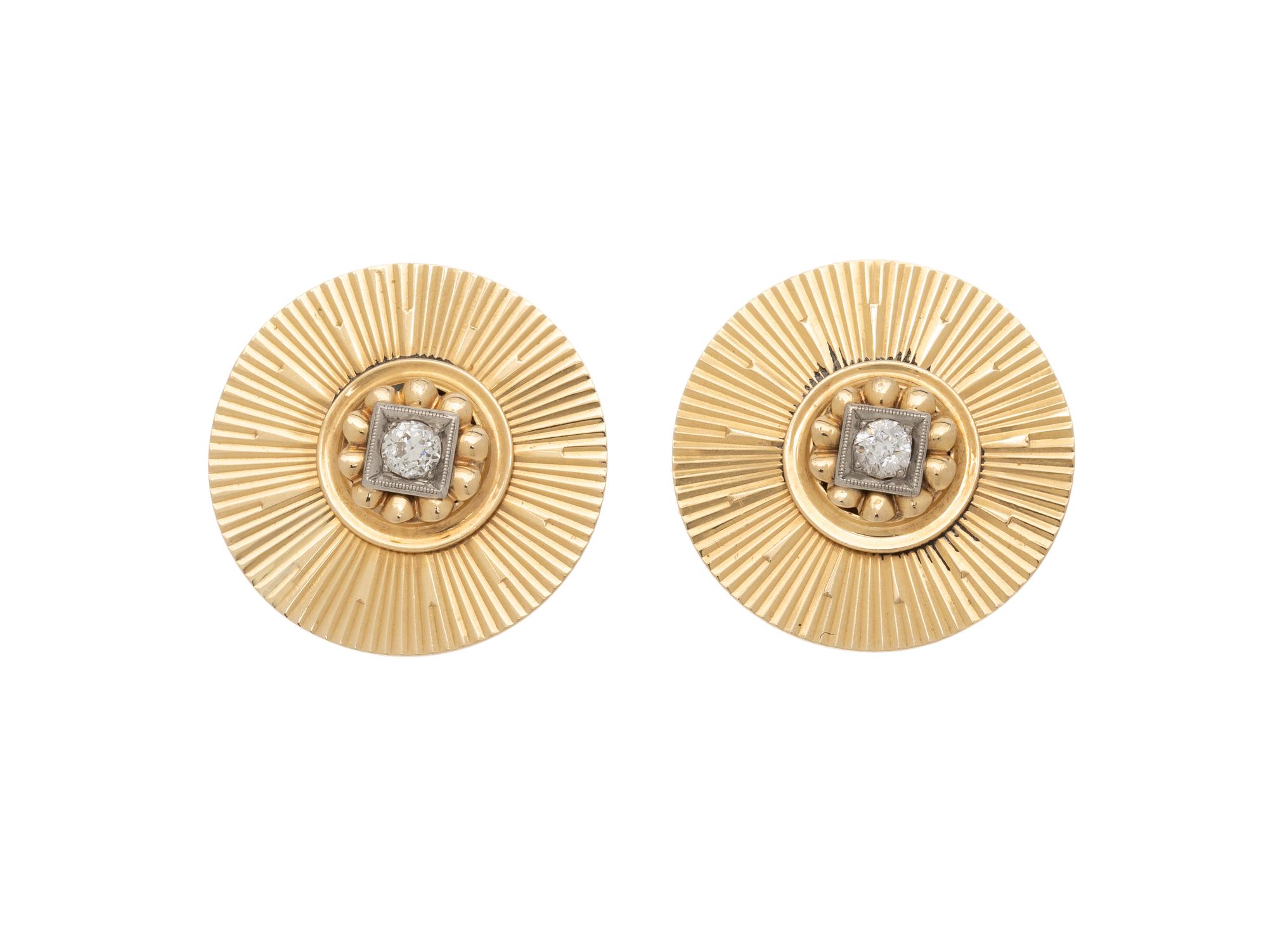 DIAMOND AND YELLOW GOLD DISC EARRINGS