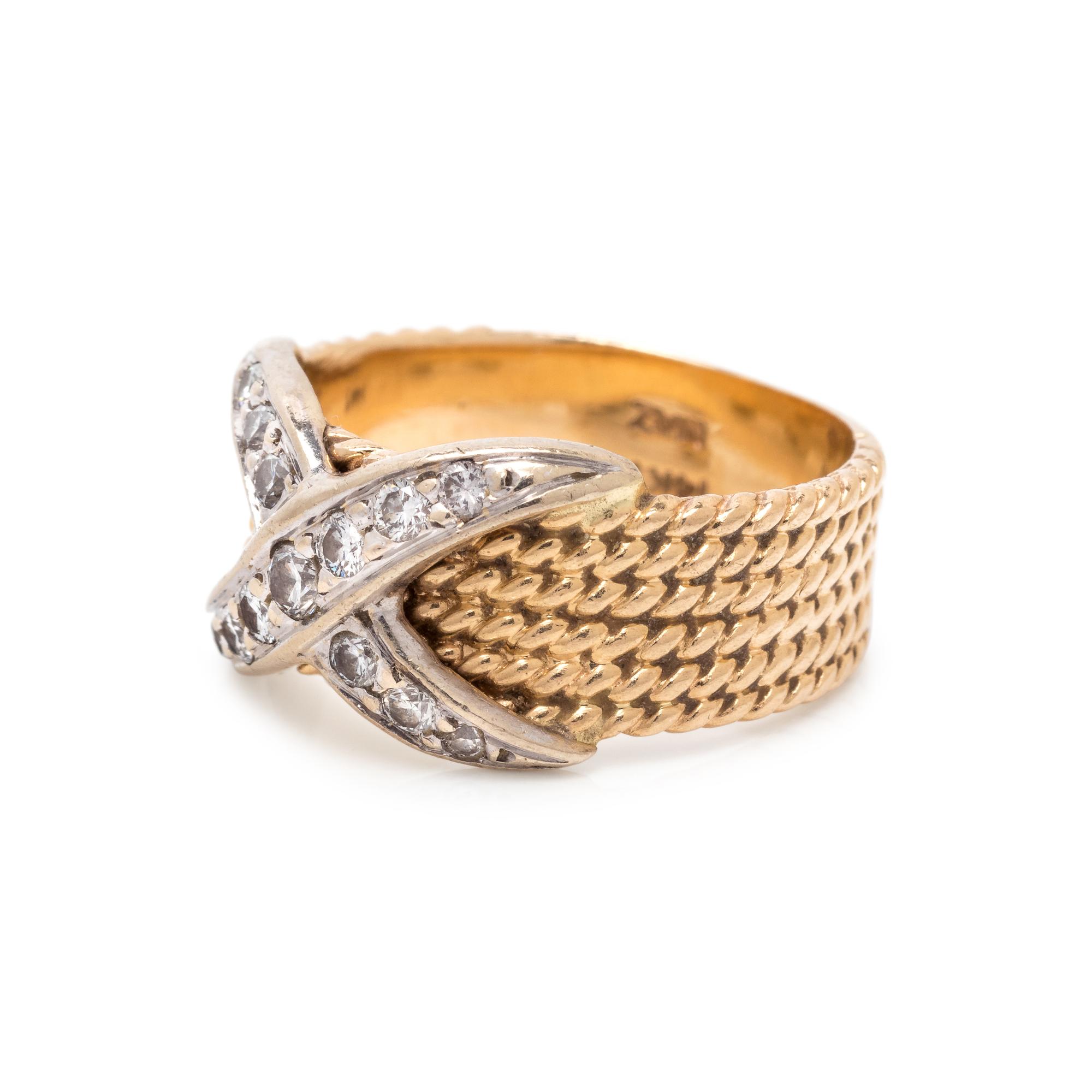 MAZ, BICOLOR GOLD AND DIAMOND RING