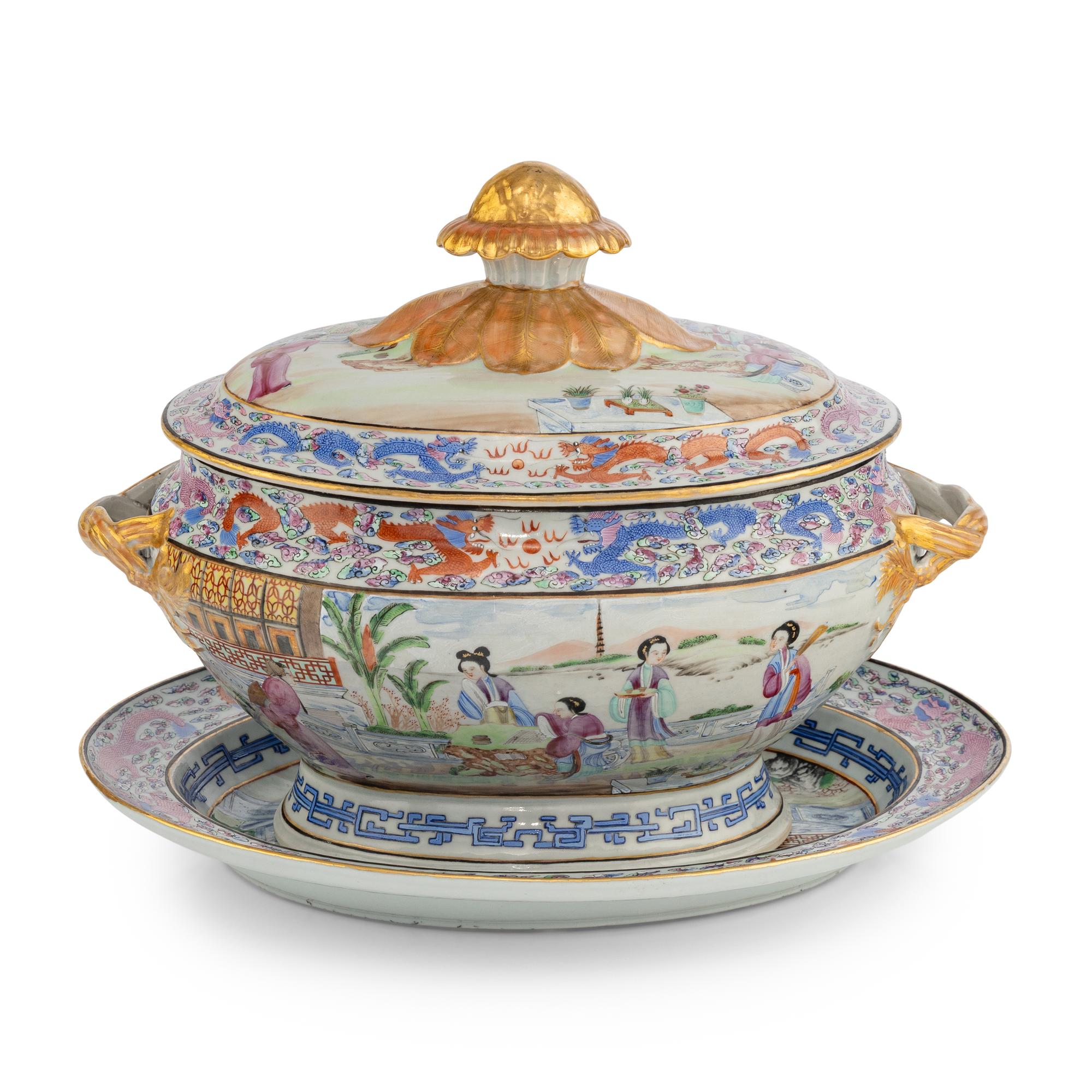 A Chinese Export Porcelain Tureen and Underplate