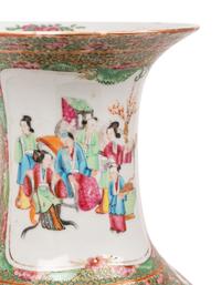 A Chinese Export Rose Medallion Porcelain Baluster Vase
