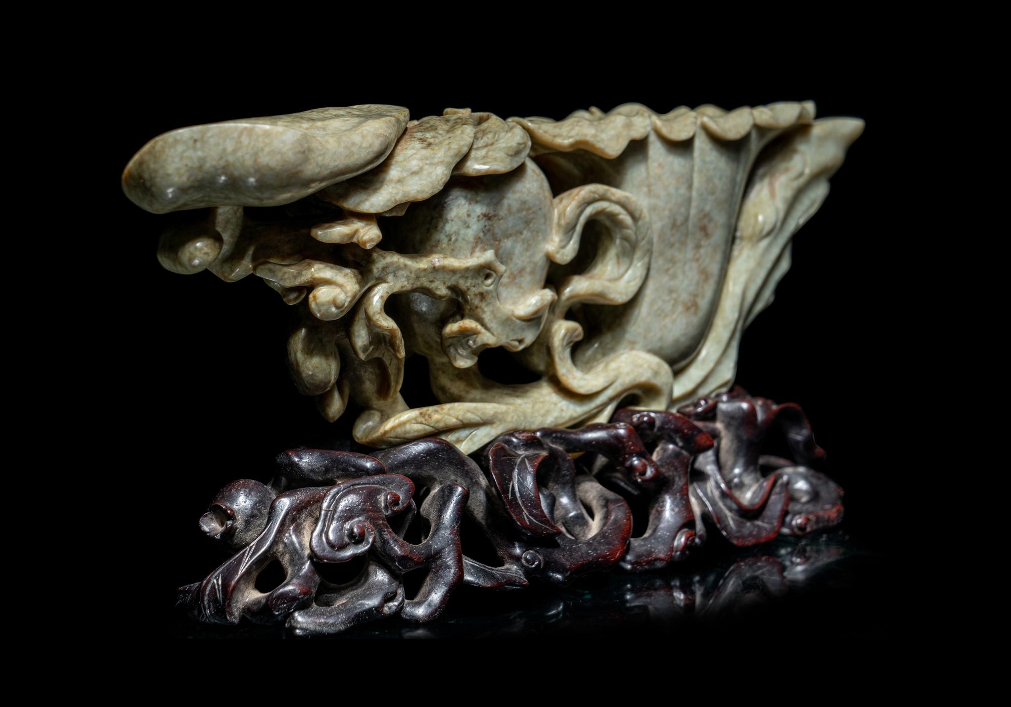 A Chicken Bone Jade 'Lotus and Lingzhi ' Brush Washer and Water Coupe Set