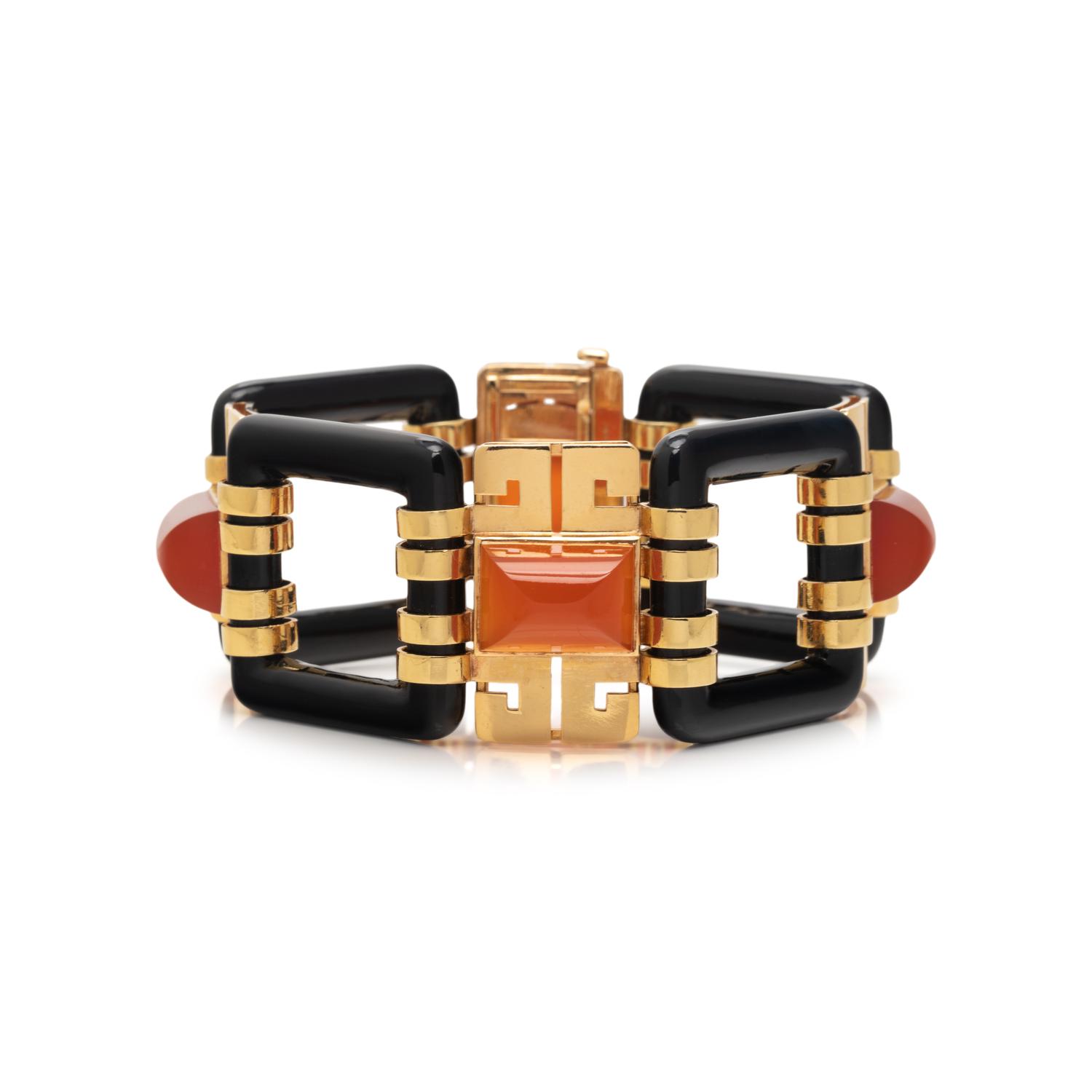 MARZO, YELLOW GOLD, ONYX AND CARNELIAN BRACELET