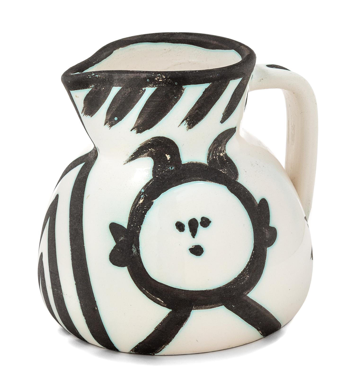 Pichet tête (Head Pitcher)