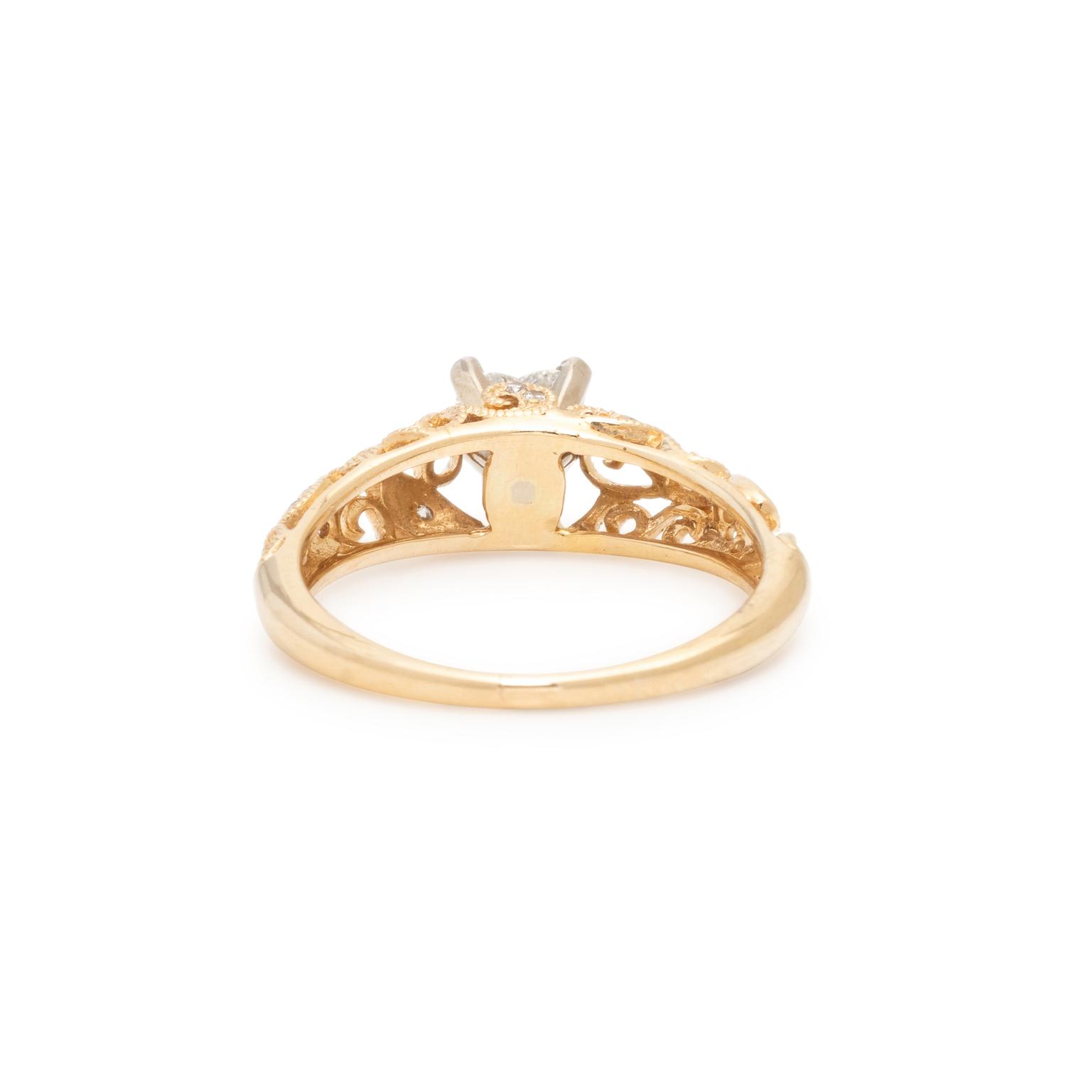 HEART DIAMOND FILIGREE RING