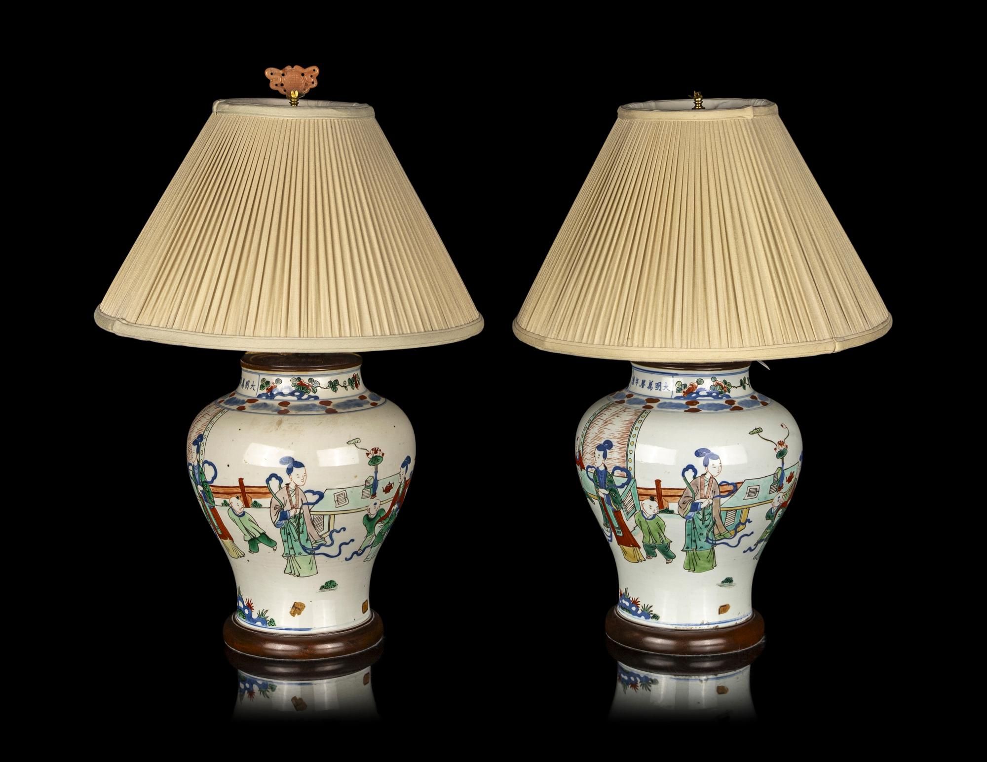 A Pair of Chinese Wucai Porcelain Jars