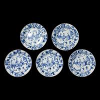 Seven Chinese Porcelain Plates, 18th Century 清中期 賞盤七件