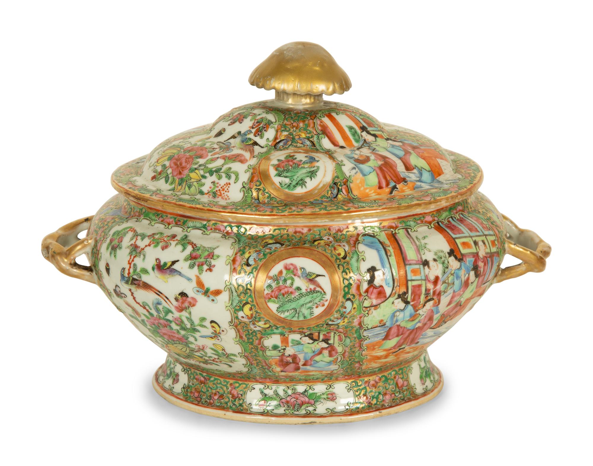 A Chinese Rose Medallion Porcelain Tureen and Cover