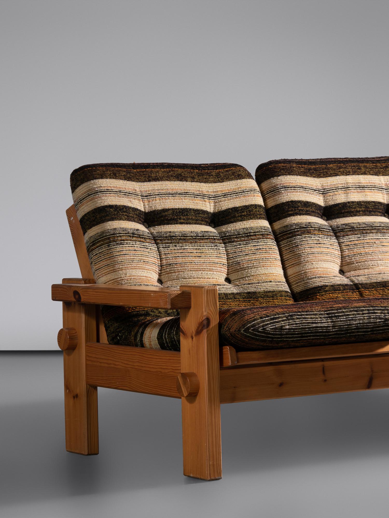 Dymling Sofa Swedese, Sweden