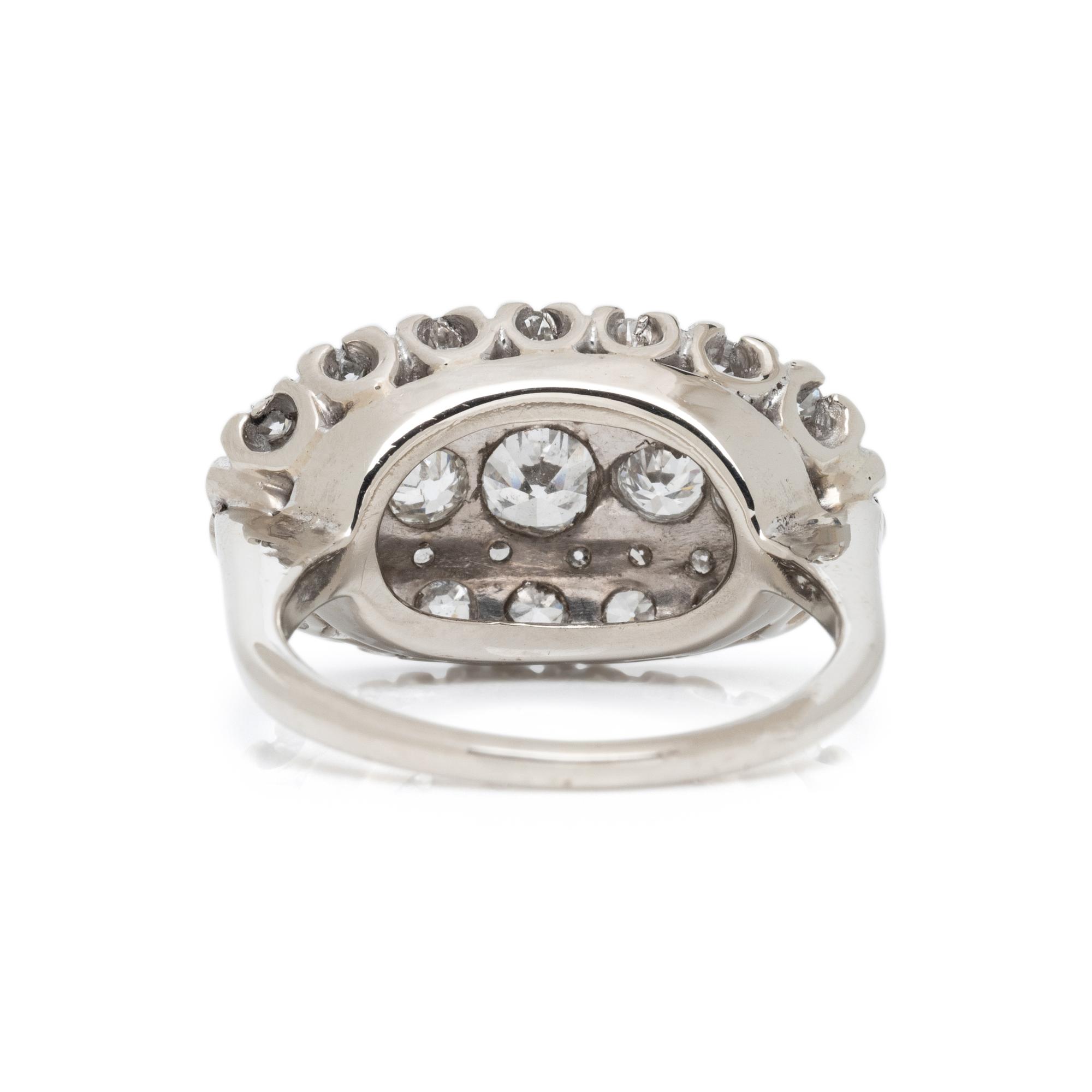 DIAMOND CLUSTER RING