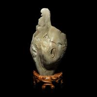 A Chinese Pale Celadon and Russet Jade 'Tree-Trunk' Brushpot, Bitong, 20th Century — 近代 青白玉仿木大筆筒