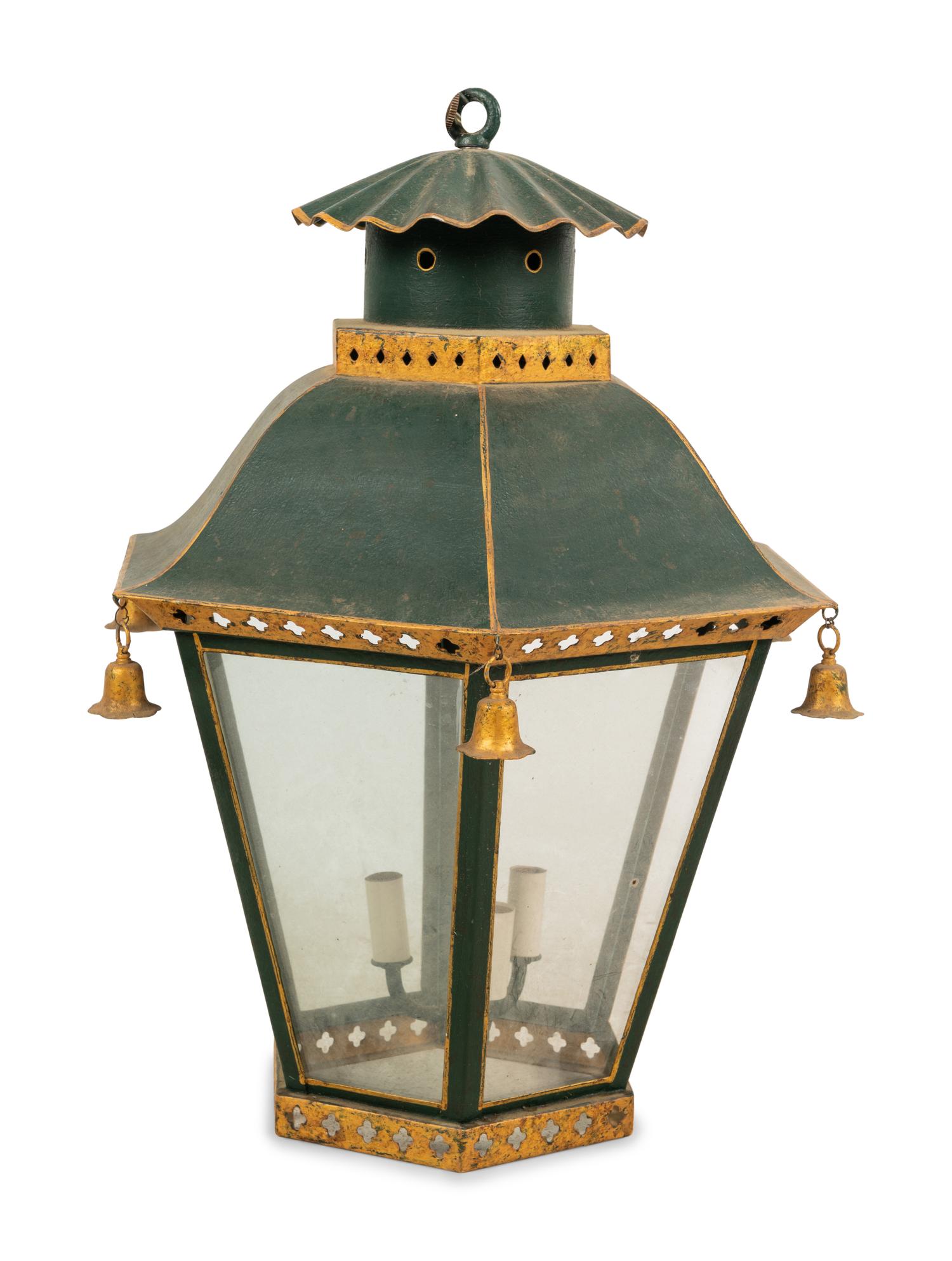 A Parcel Gilt Tôle Hall Lantern