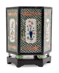 A Famille Noire Porcelain Brush Pot, Bitong