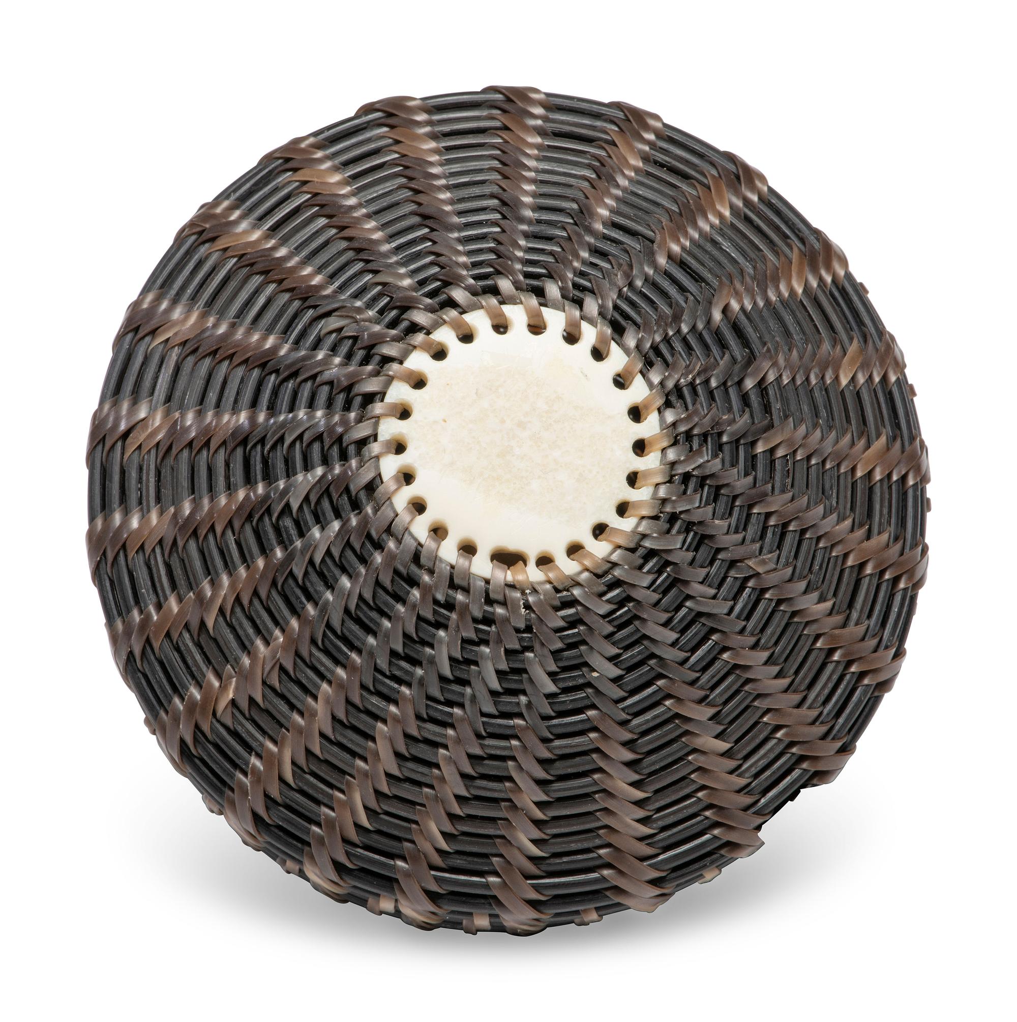 Baleen Basket