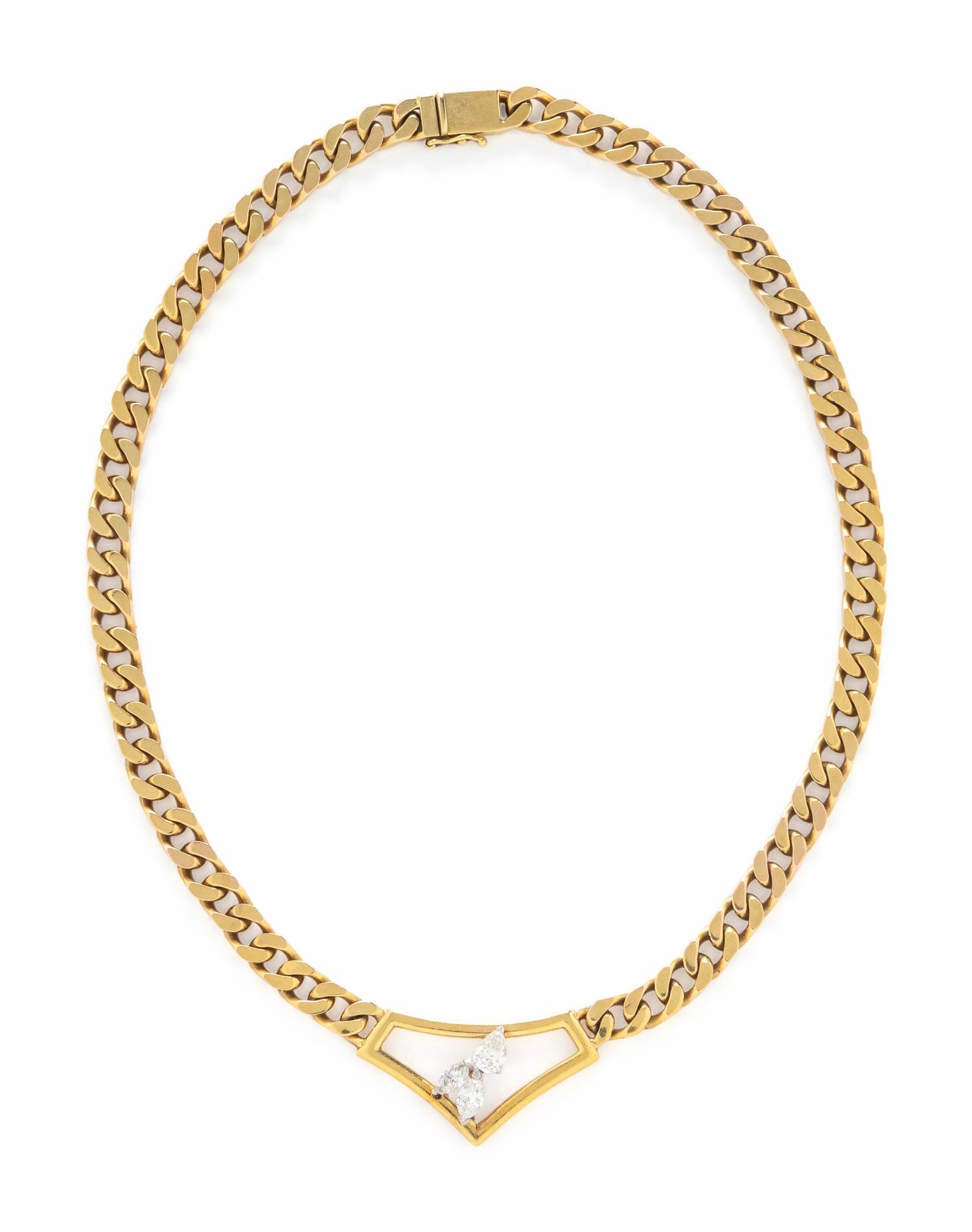 YELLOW GOLD AND DIAMOND NECKLACE