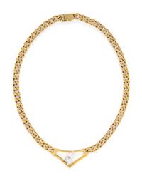 YELLOW GOLD AND DIAMOND NECKLACE