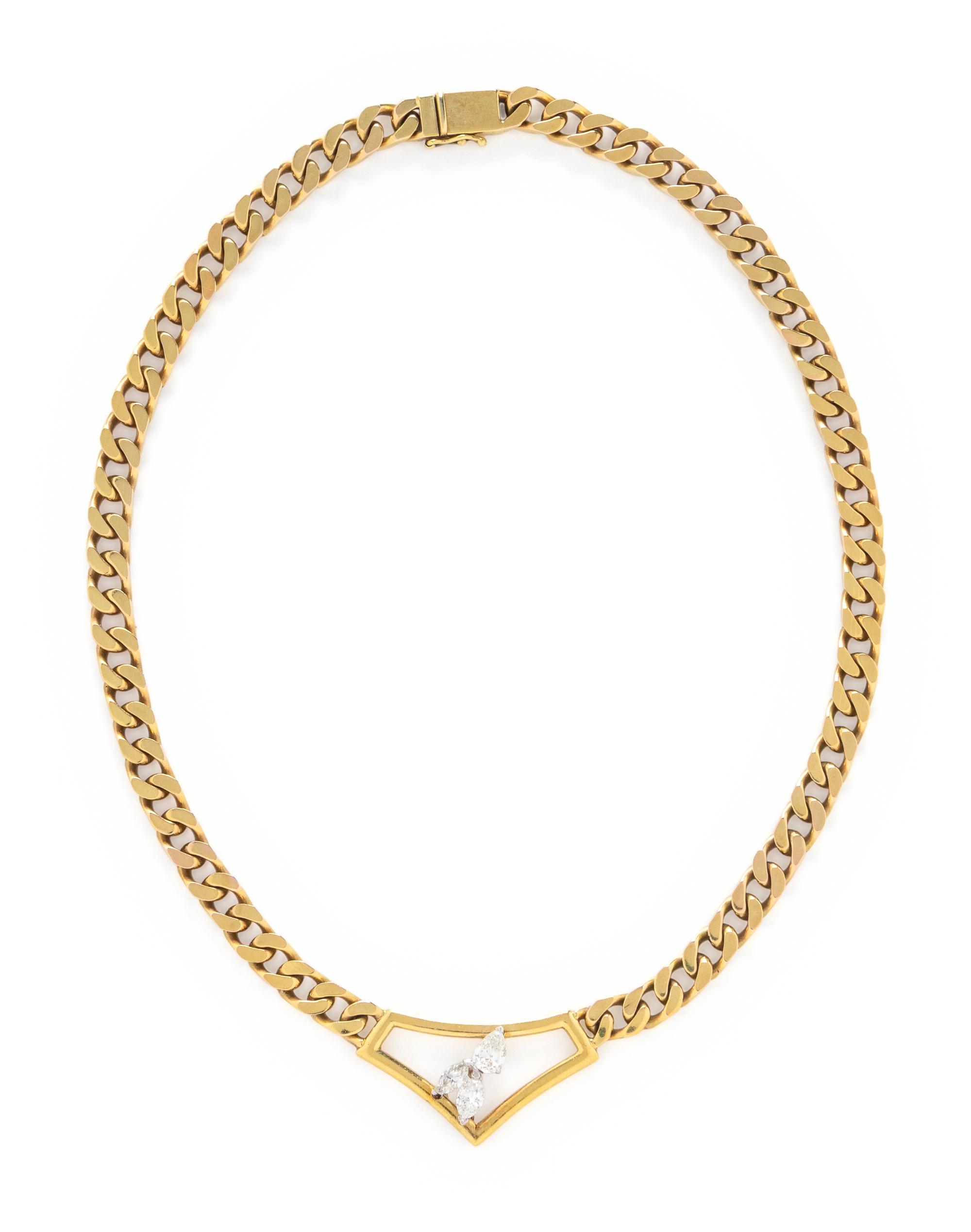 YELLOW GOLD AND DIAMOND NECKLACE