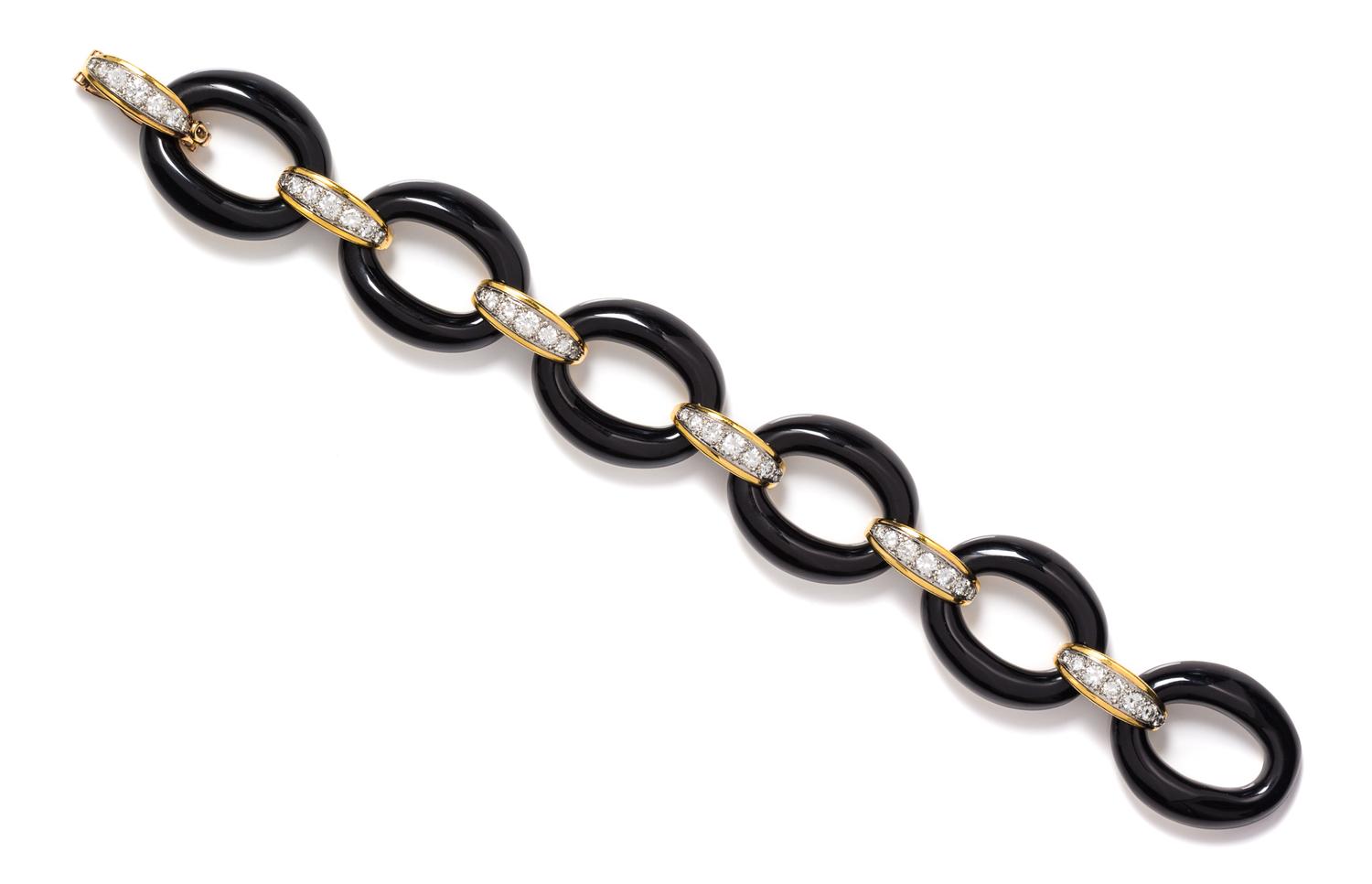An 18 Karat Yellow Gold, Platinum, Diamond and Onyx Link Bracelet, Van Cleef & Arpels, 30.70 dwts.