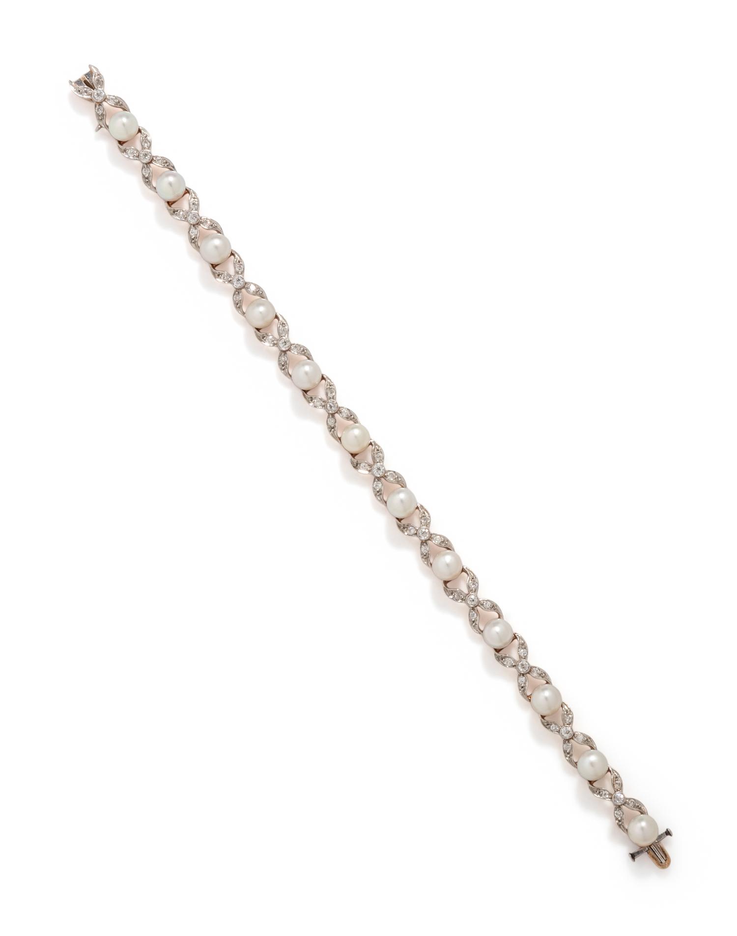 EDWARDIAN, CULTURED PEARL AND DIAMOND BRACELET