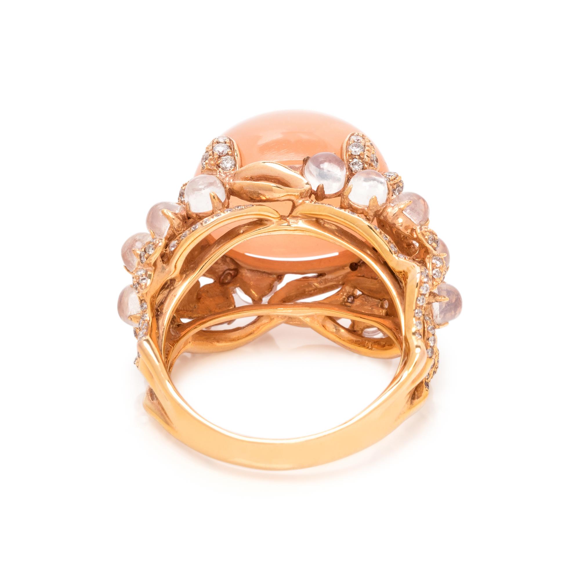 ORANGE CAT'S EYE MOONSTONE, DIAMOND AND MOONSTONE RING