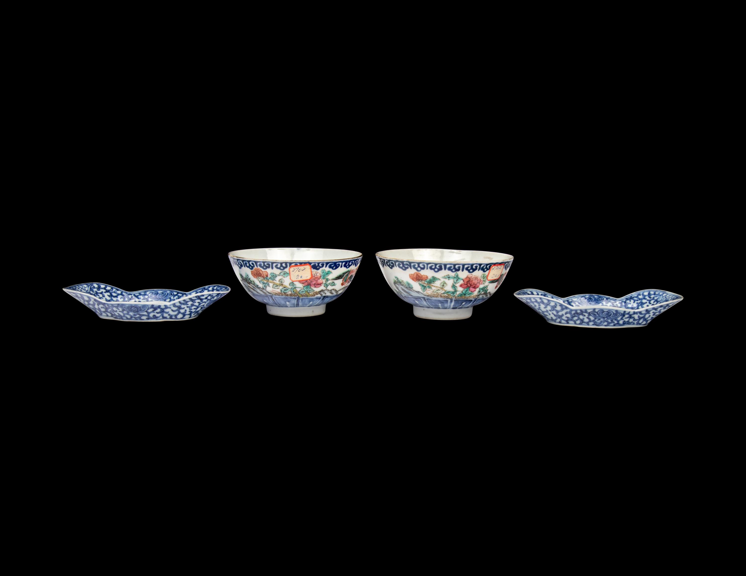Two Pairs of Chinese Blue and White Porcelain Wares
