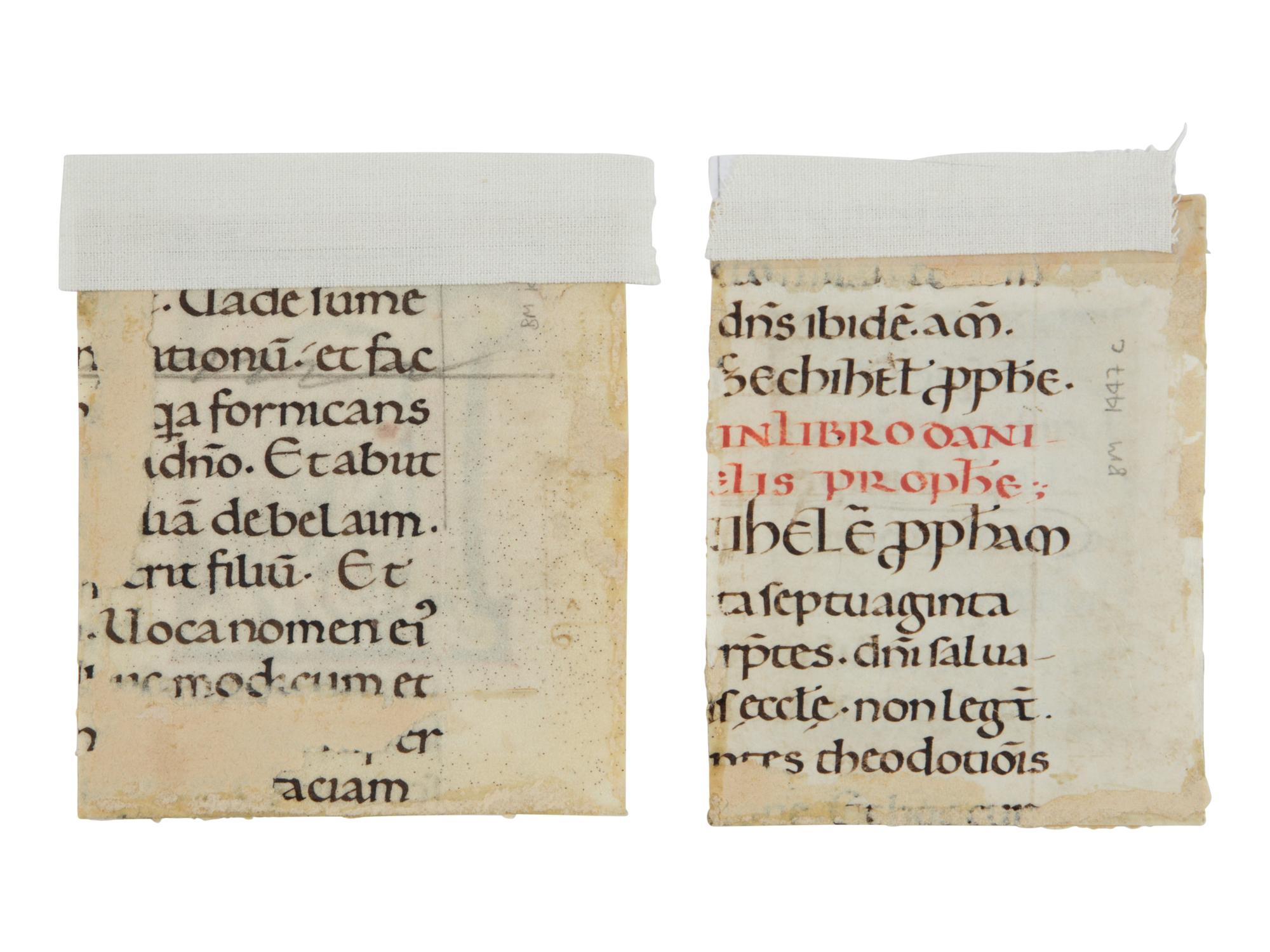 SIENESE(?) ILLUMINATOR Two decorated initials ‘N’ and ‘O’ from an Atlantic Bible, in Latin, illuminated manuscript on parchment [Tuscany, c. 1175–1200]