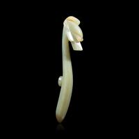 Two Chinese Jade Belt Hooks, Qing Dynasty 清 玉帶鉤兩件