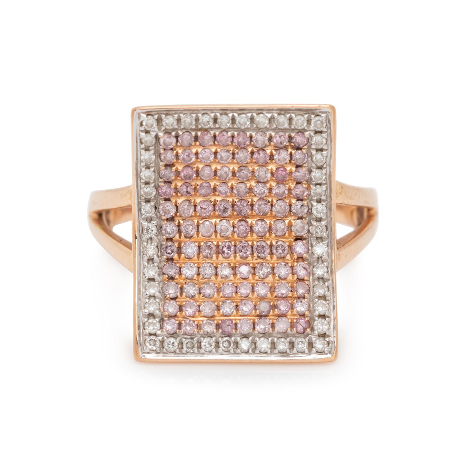 COLORED DIAMOND AND DIAMOND RING