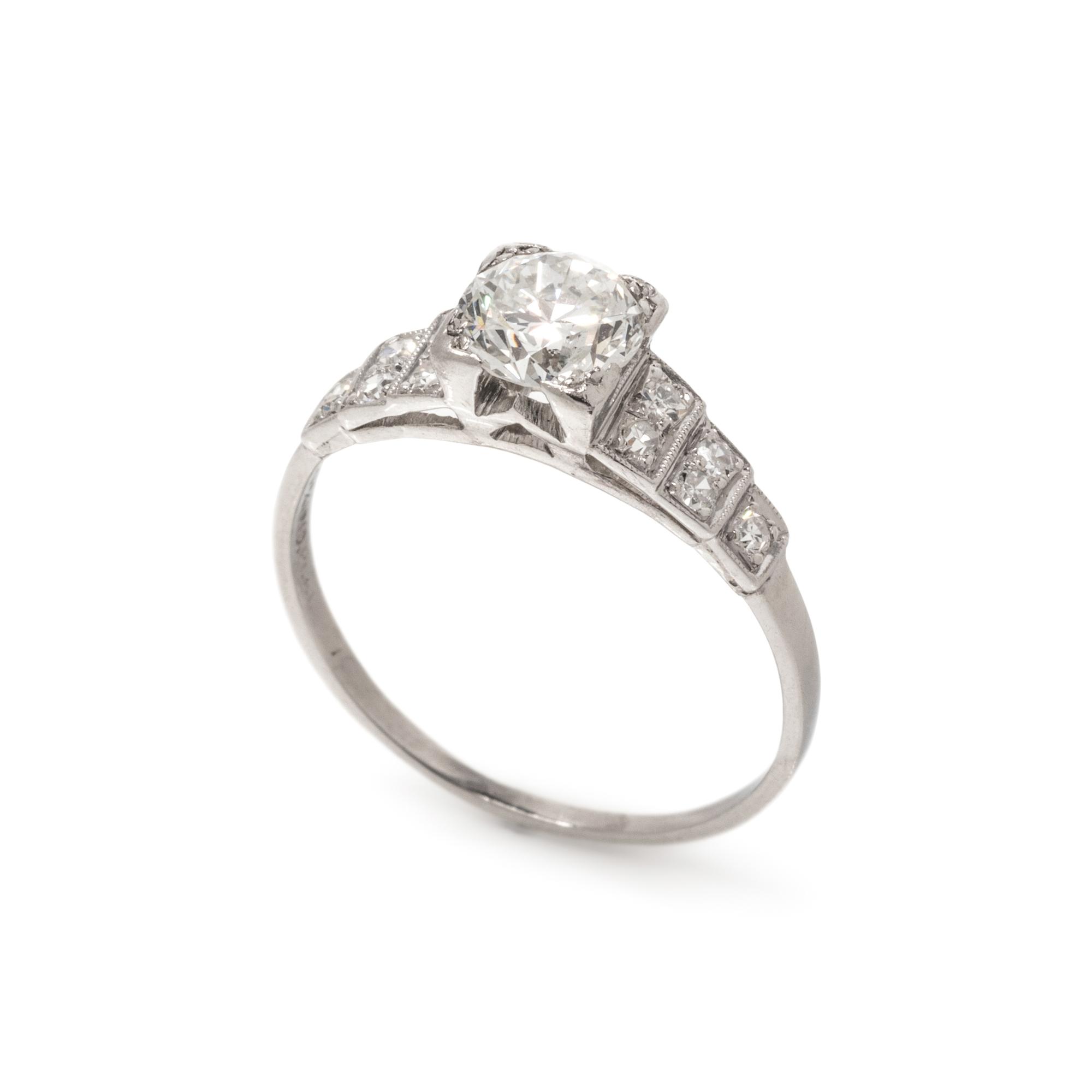 DIAMOND RING
