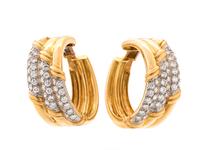 YELLOW GOLD AND DIAMOND EARCLIPS